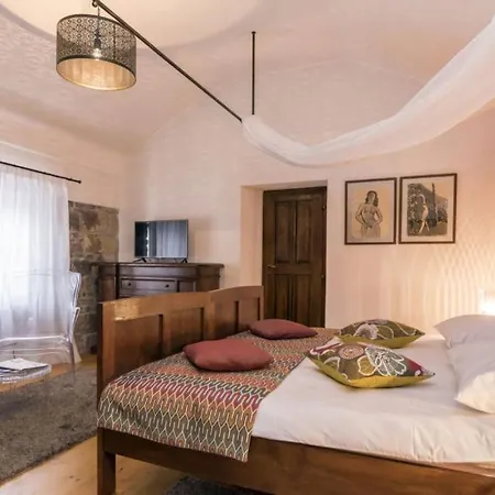 Villa Beautiful Monte With Pool Momjan
