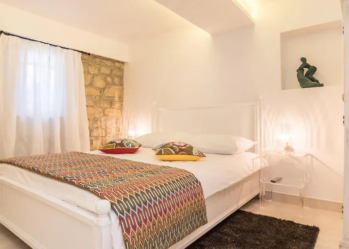 Villa Beautiful Monte With Pool *