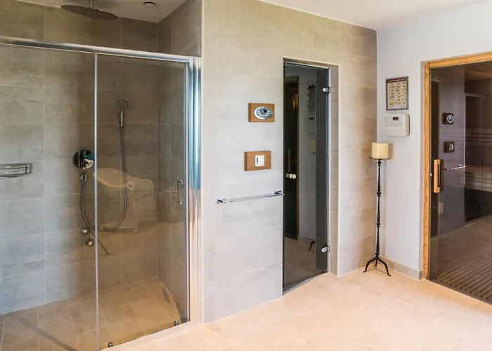 Villa Beautiful Monte With Pool Momjan