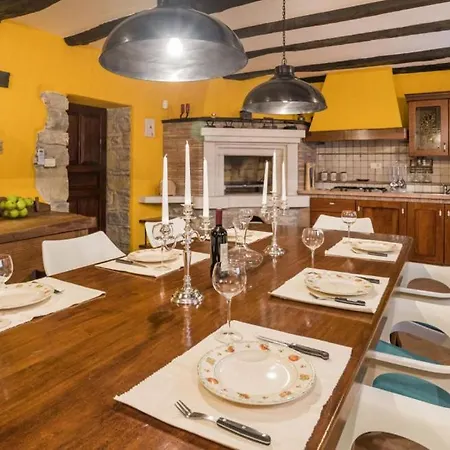 Beautiful Monte With Pool Villa Buje