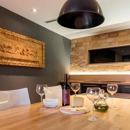 Villa Beautiful Monte With Pool *