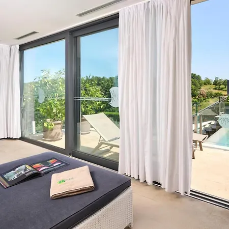 Вилла Beautiful Monte With Pool